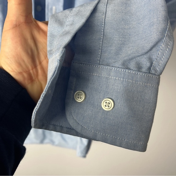Manhattan men’s blue button up - Picture 2 of 5